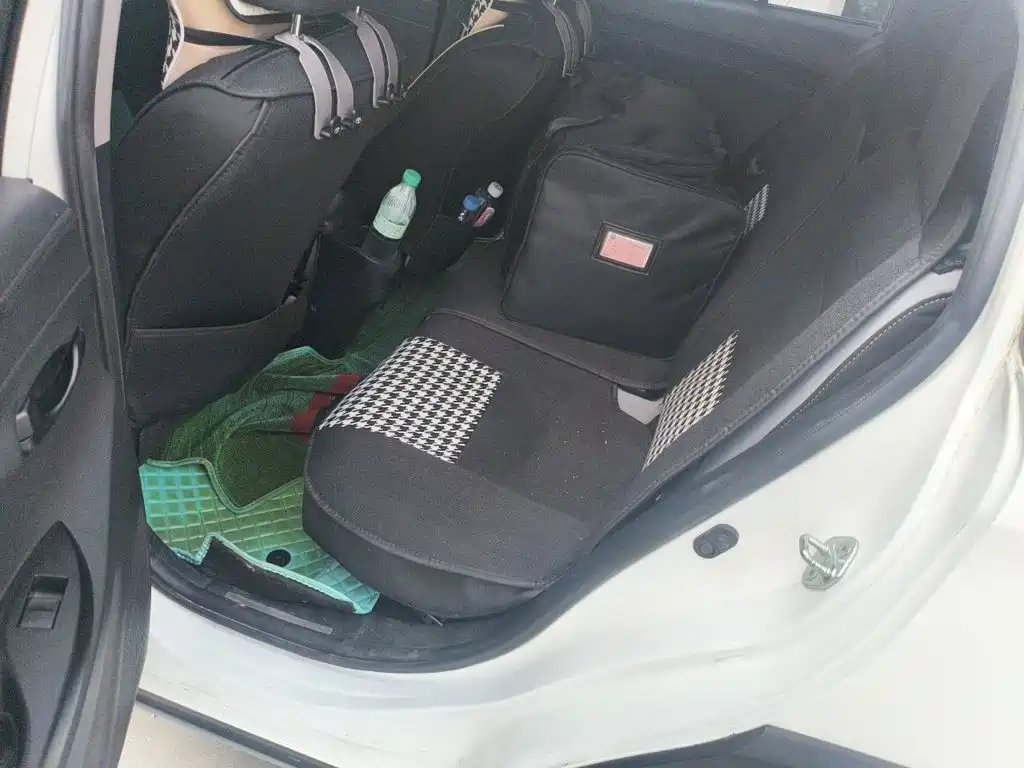 Toyota Yaris, миниатюра 13