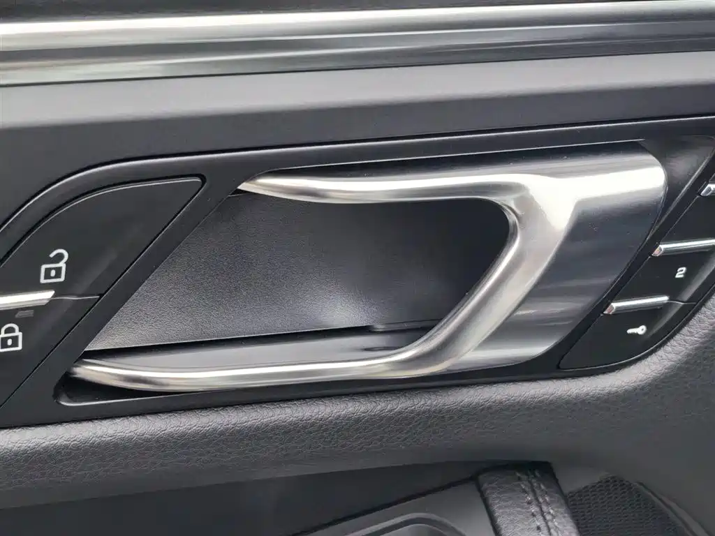 Porsche Macan 2024 2023 Macan 2.0T