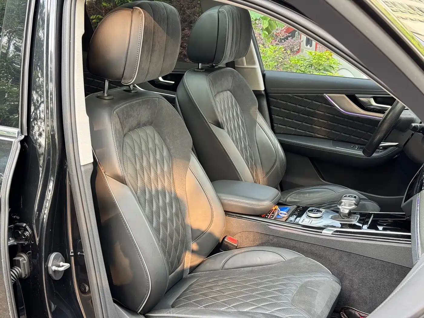 Hongqi HS5 2019 2.0T Smart Connect Enjoy 4WD Edition фото 15