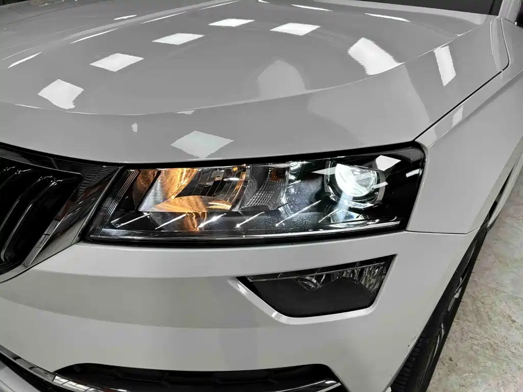 Photo 22 - Škoda Karoq