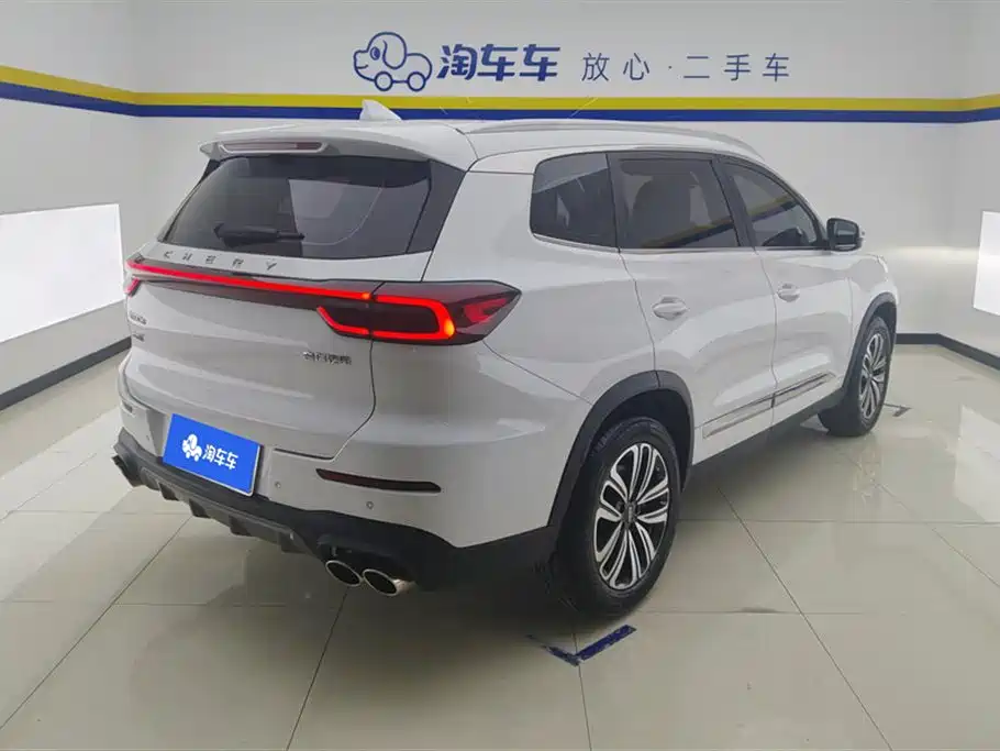 CHERY TIGGO 8