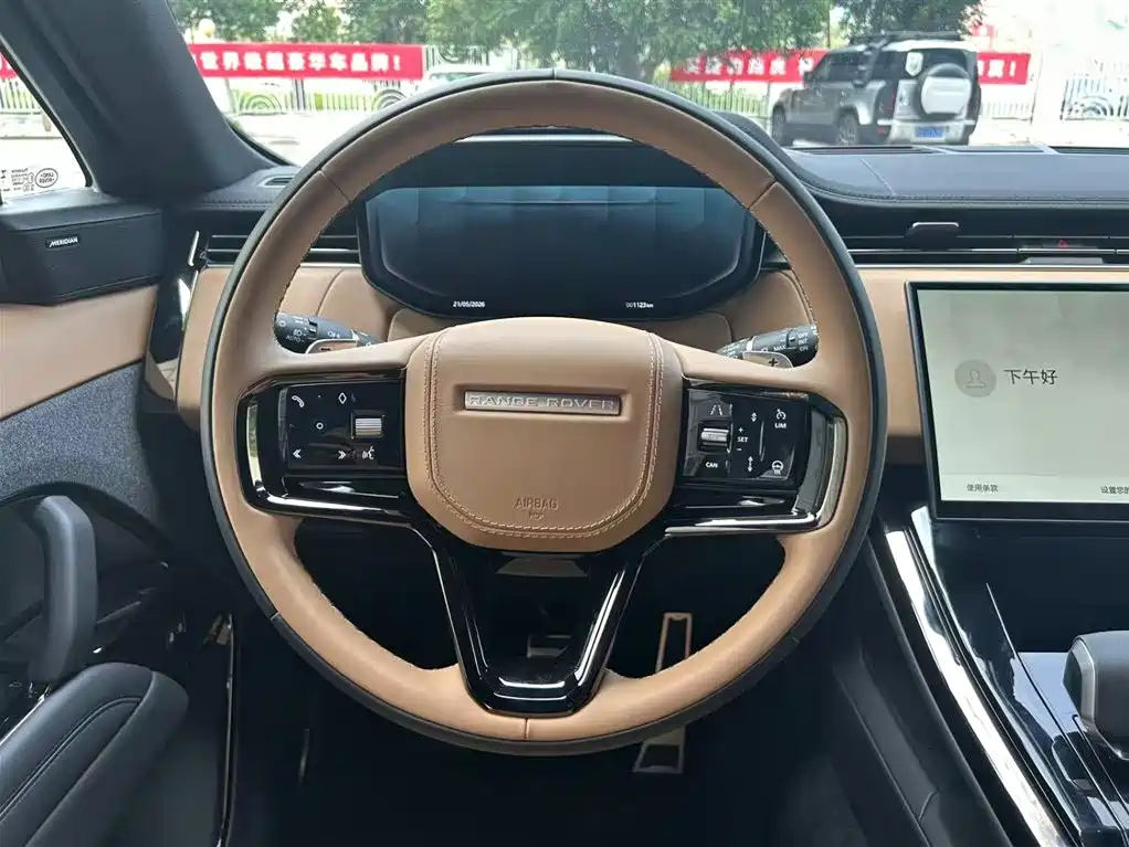 Land Rover Range Rover Sport фото 10