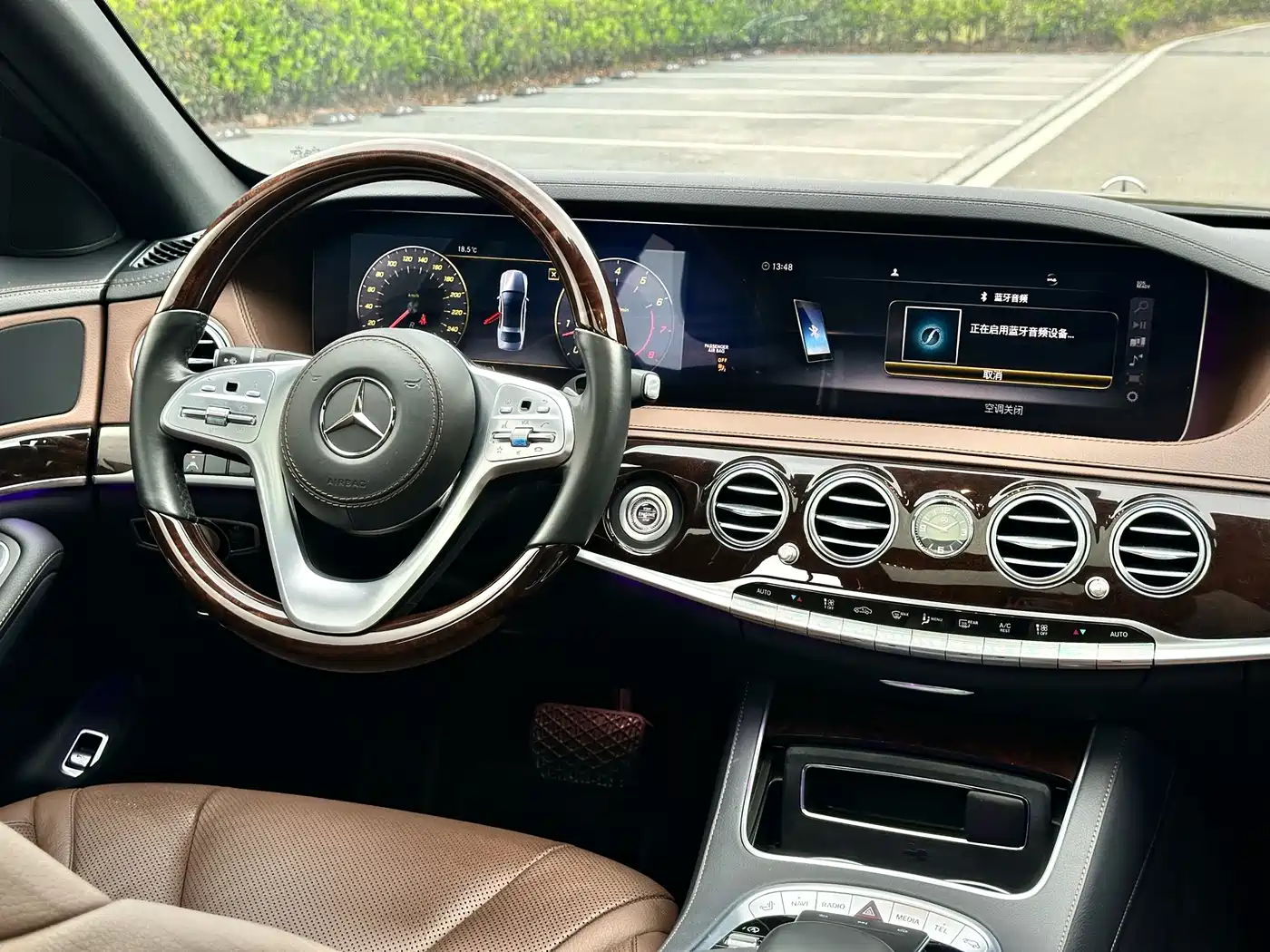 Mercedes-Benz S-Class 2019 S 350 L Premium Ultimate Edition фото 15