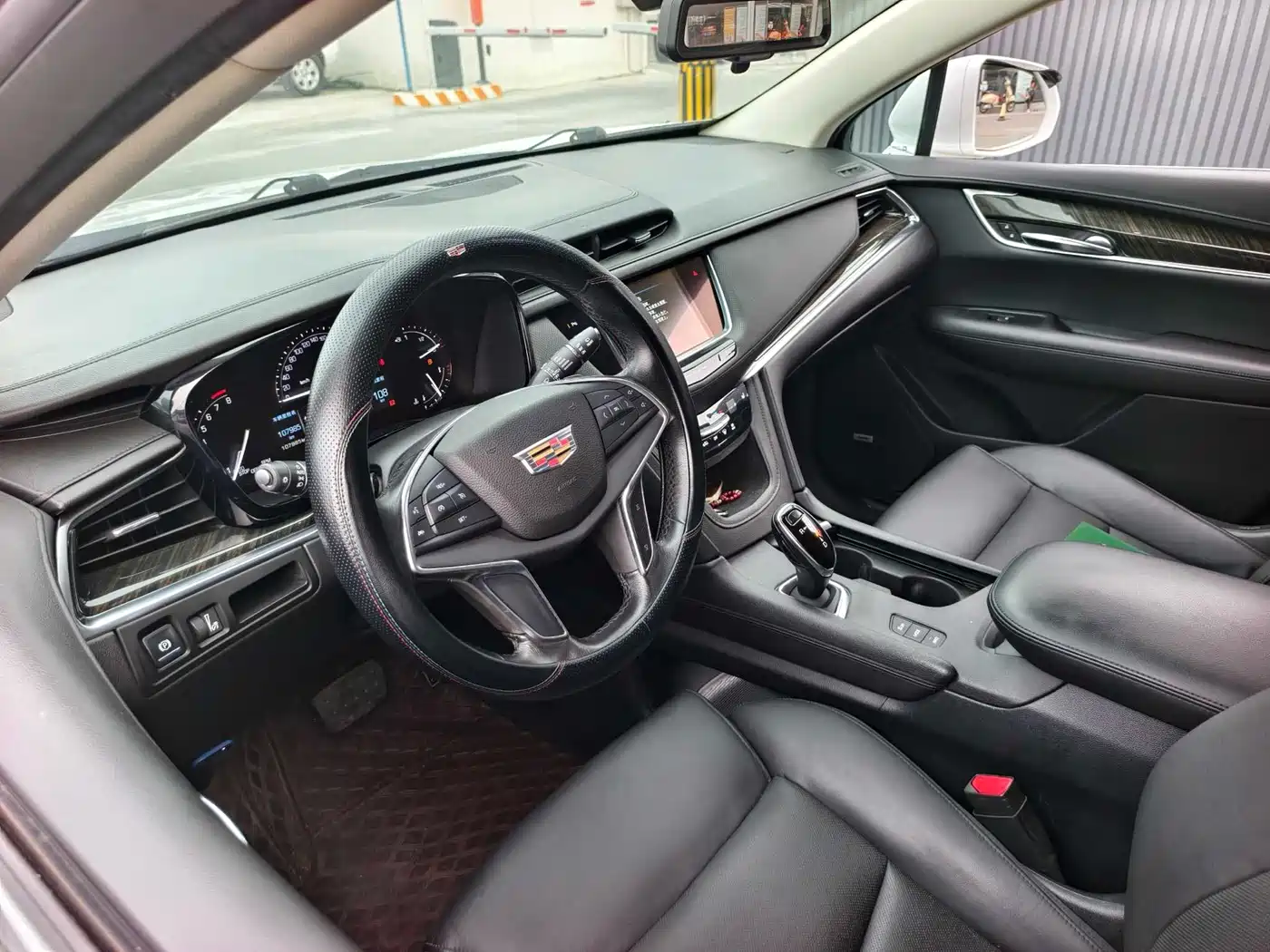 Cadillac XT5 2016 28T AWD Luxury Model фото 11
