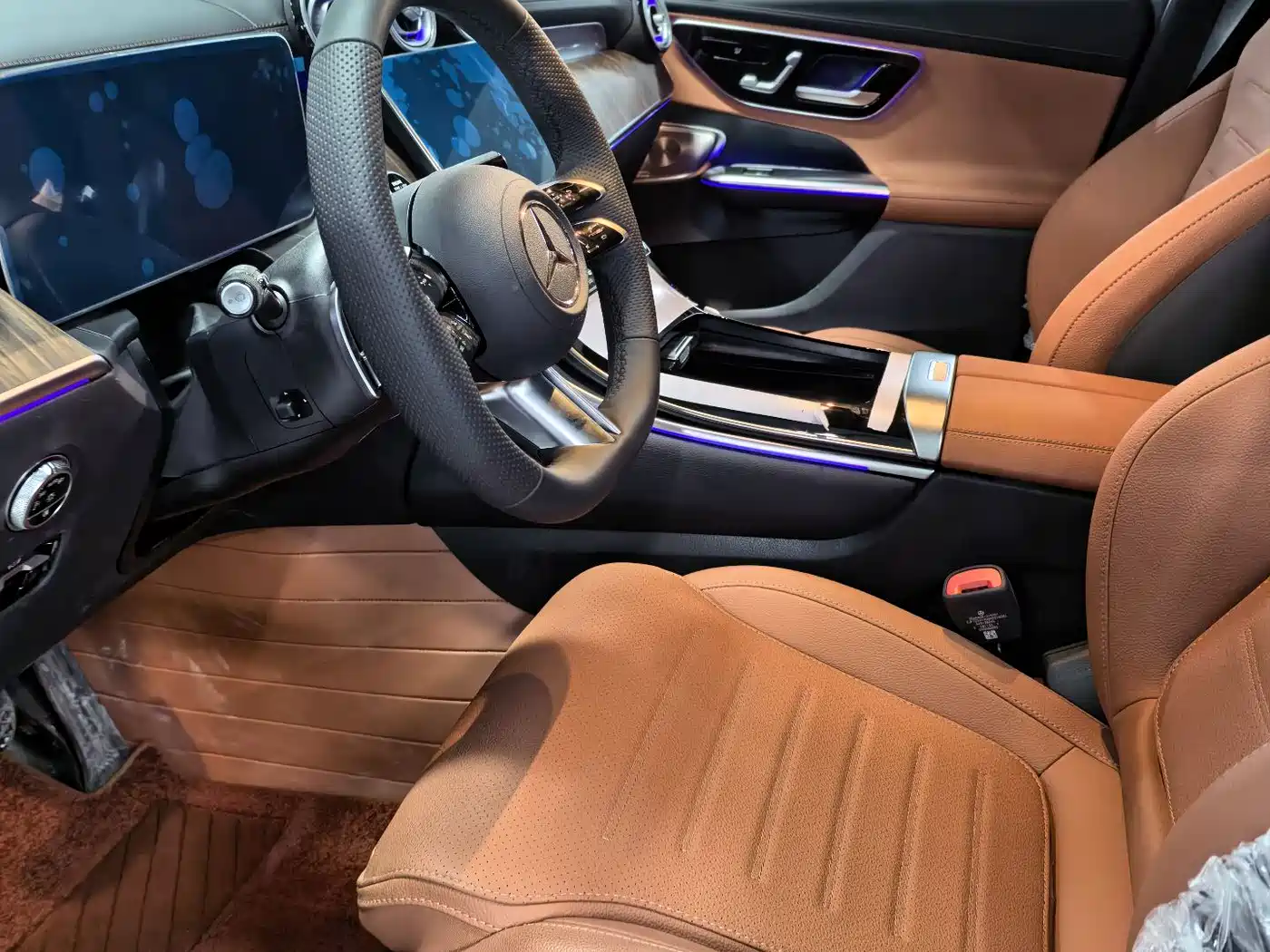 Mercedes-Benz GLC 2025 GLC 300 L 4MATIC Dynamic 5-seater фото 9