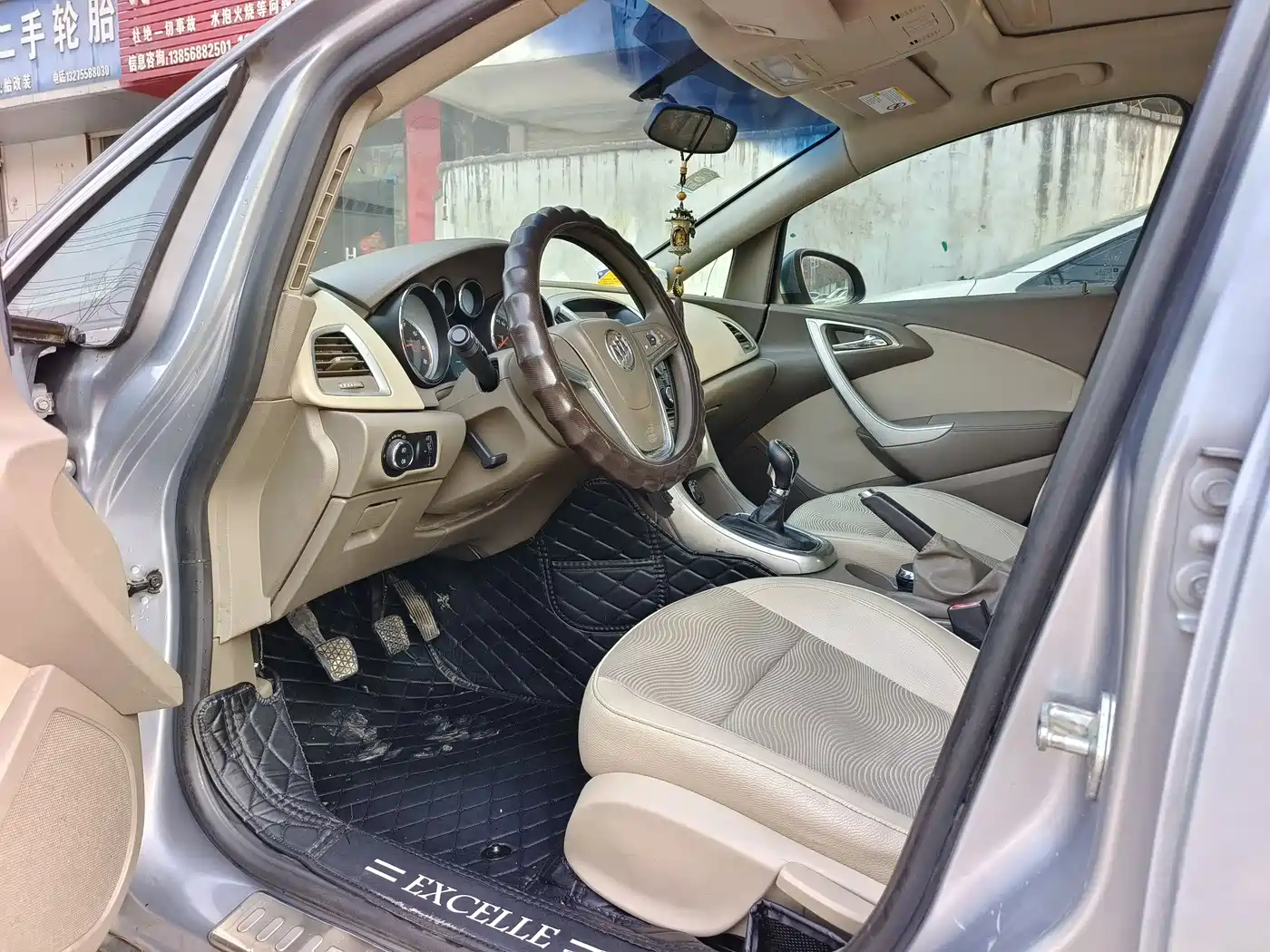 Buick Excelle 2012 GT 1.6L Manual Comfort фото 3