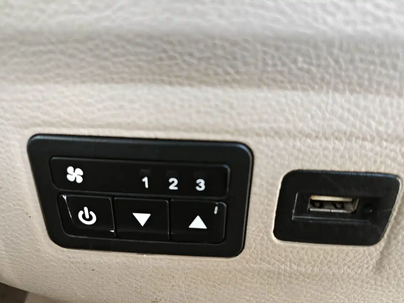 Фото 8 - Baojun 730