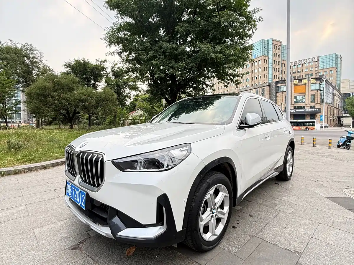 BMW X1 2023 sDrive20Li X Design Package