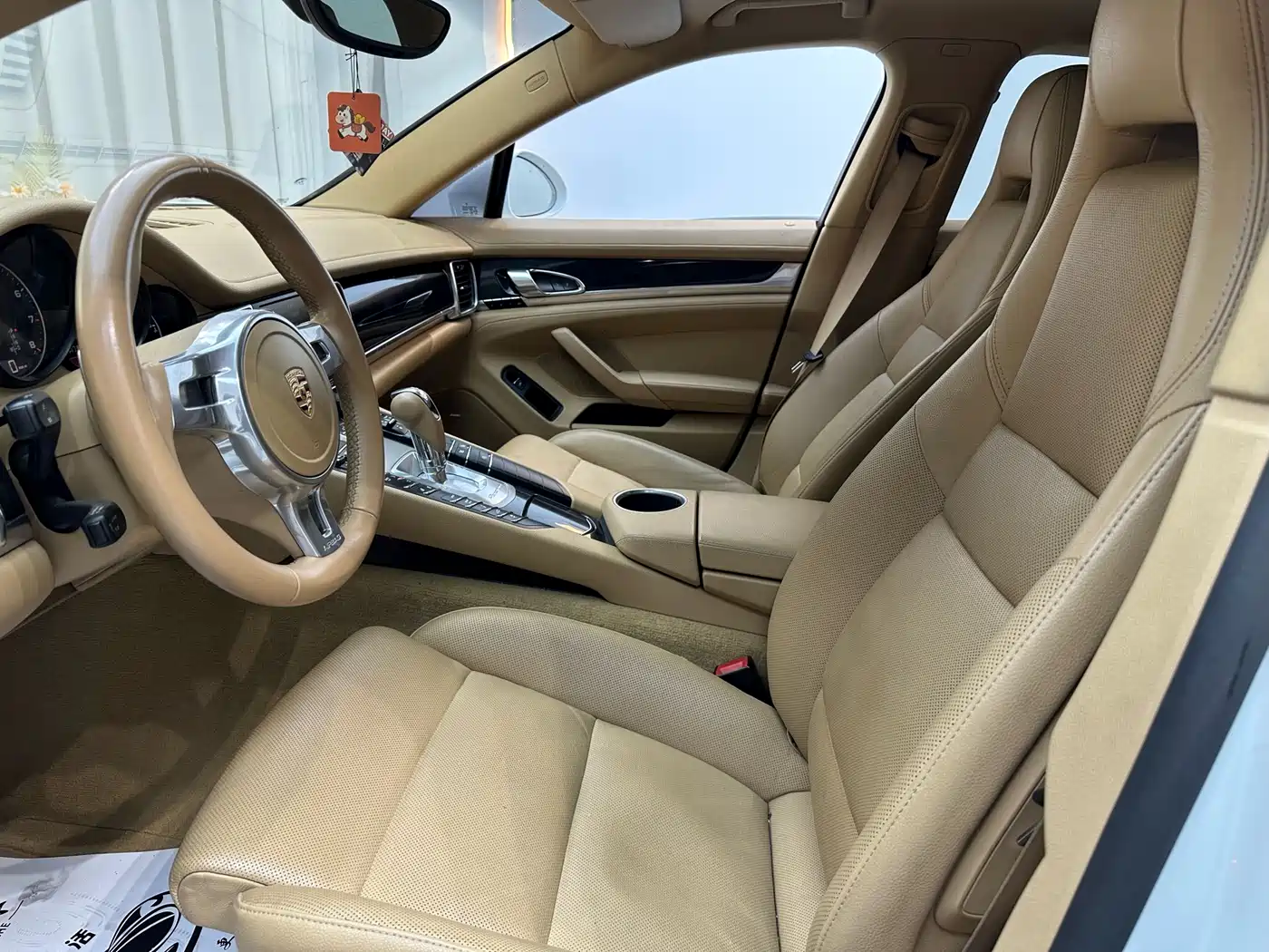 Porsche Panamera 2014 Panamera 3.0T фото 9