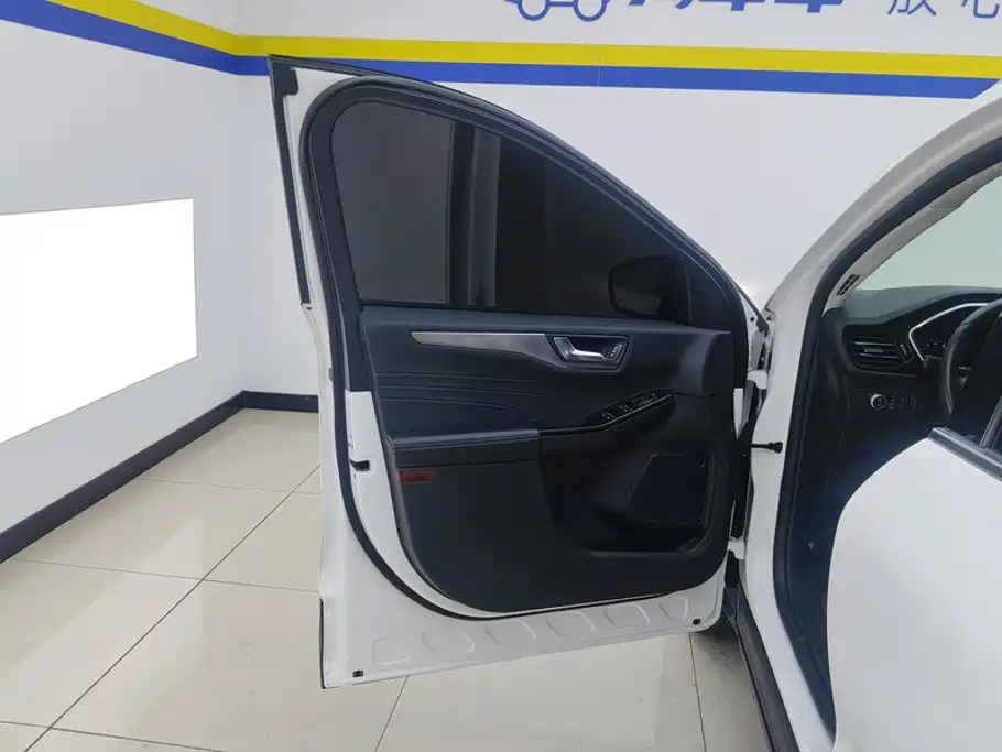 Ford Escape, миниатюра 7