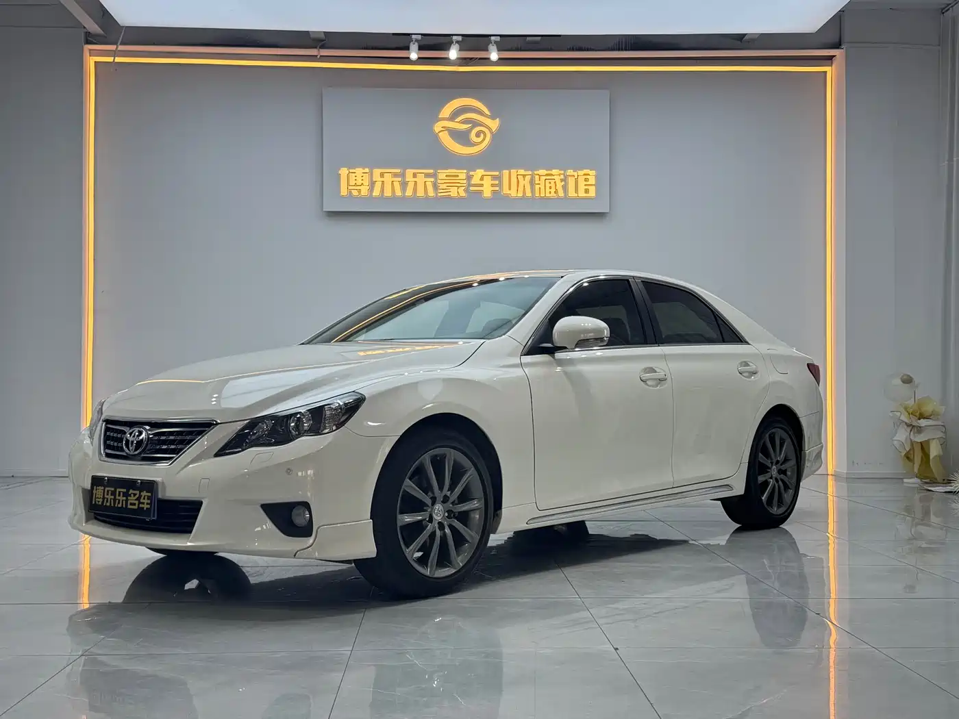 Toyota Reiz 2012 2.5V Grace Elite Styling Edition