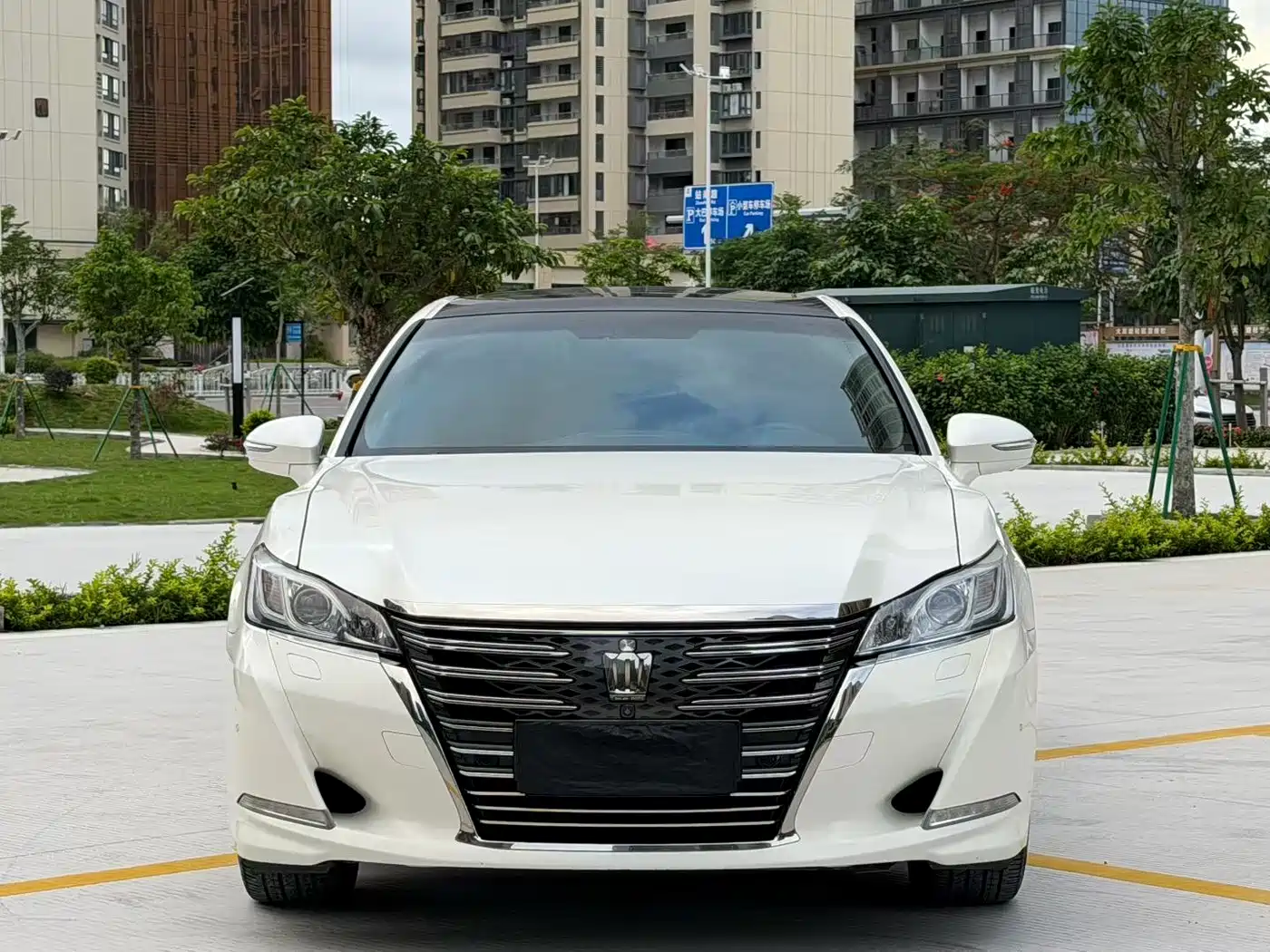 Toyota Crown 2018 2.0T Sport Edition фото 2