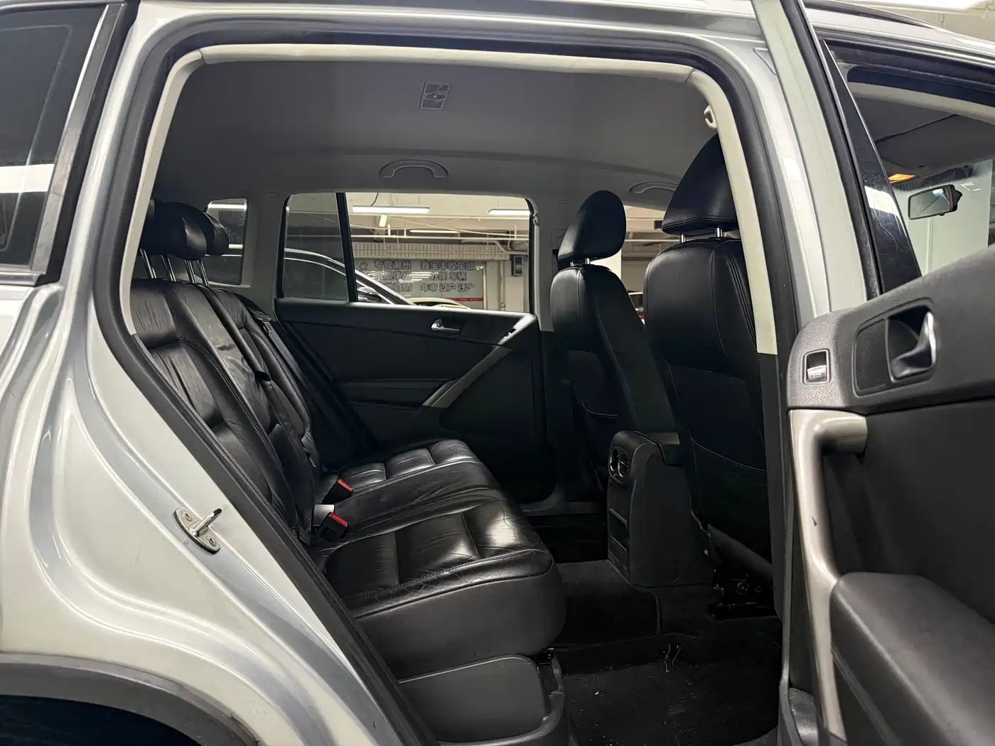 Volkswagen Tiguan 2012 1.8TSI Automatic 2WD Trend Edition фото 10