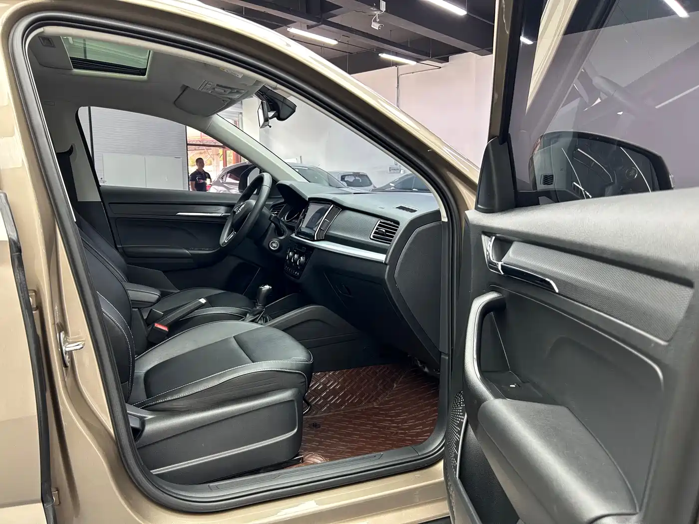 Škoda Kamiq 2023 Facelift 1.5L Auto Comfort Edition фото 21