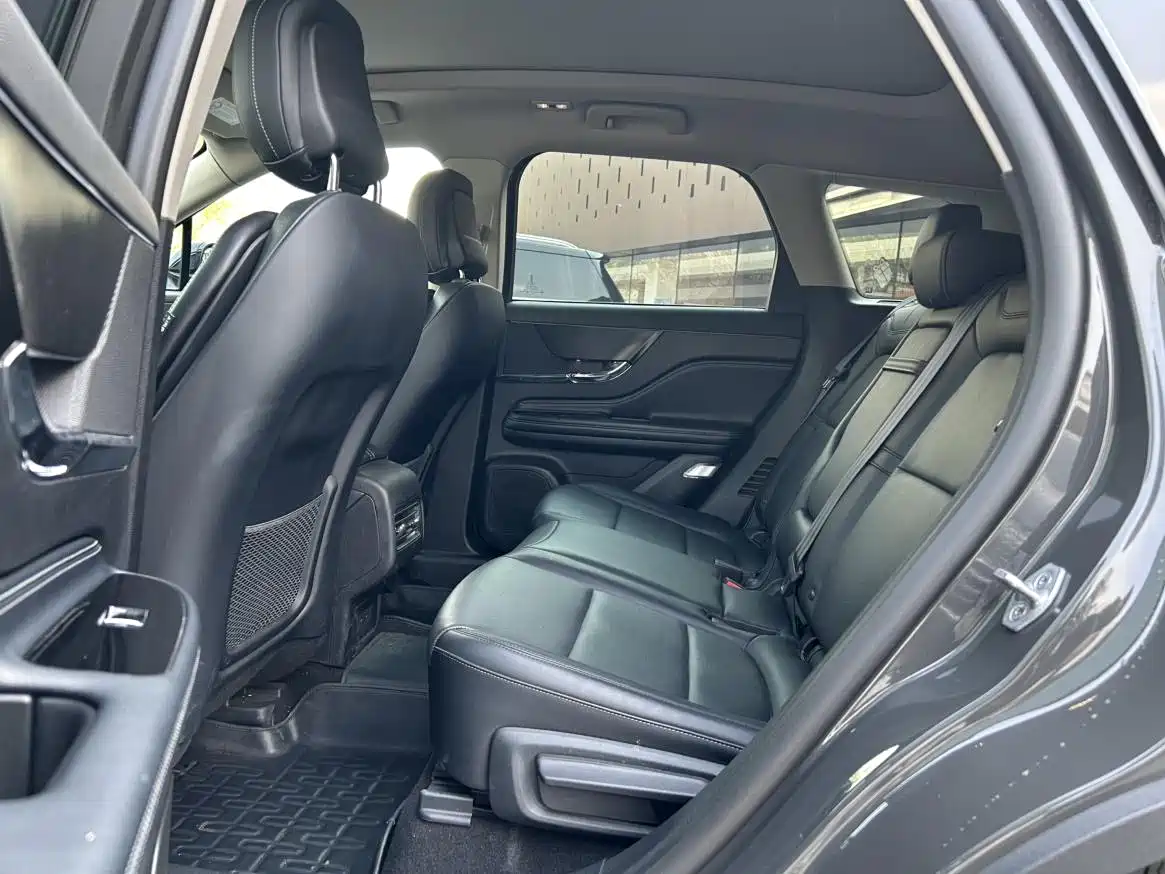 Lincoln Adventurer 2025 2024 2.0T FWD Elegance Edition