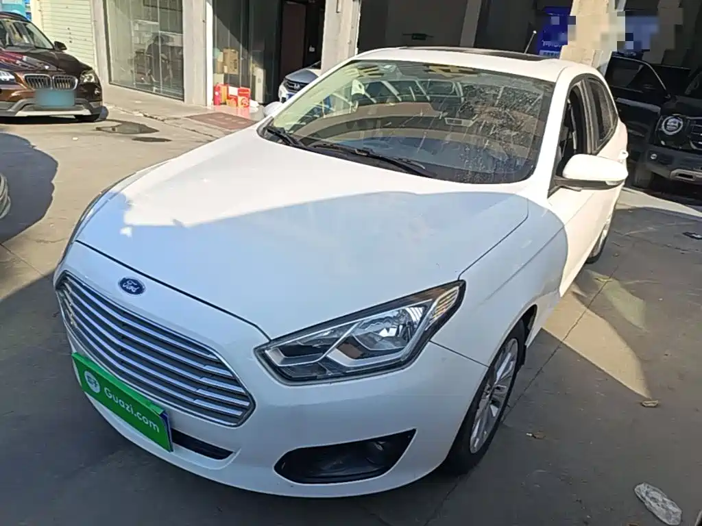 Ford Escort 2017 — пригон из Китая