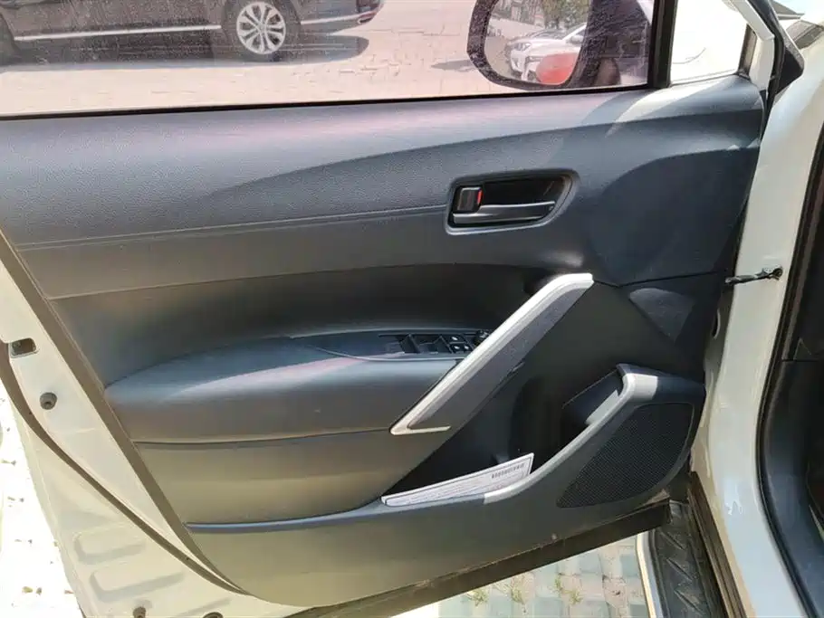 TOYOTA COROLLA SHARP AMPLIFIER