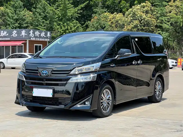 Toyota Vellfire Гибрид, 2.5L, Чёрное золото, Лимитированная серия