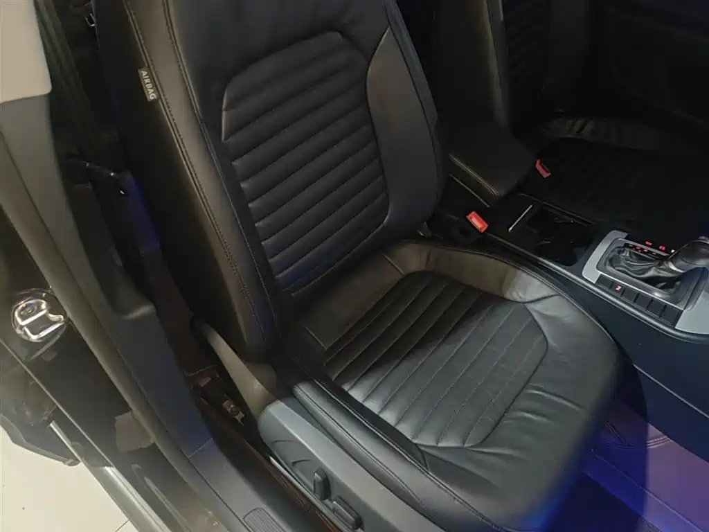 Volkswagen Magotan 2016 1.8TSI Smart Comfort фото 25