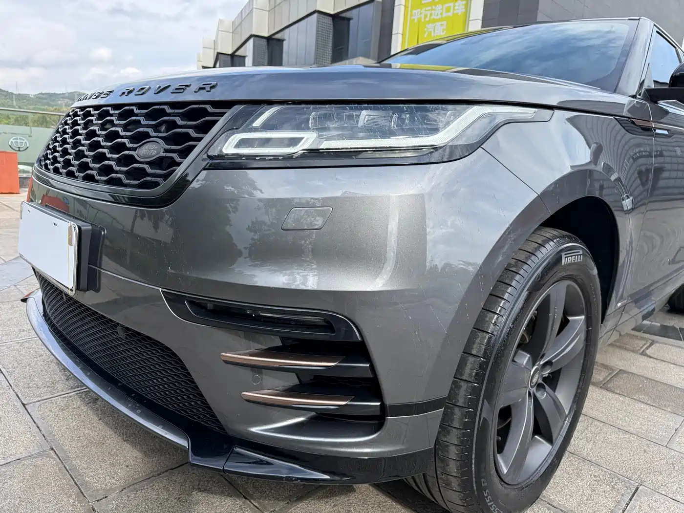 Land Rover Range Rover Velar 2019 250PS R-DYNAMIC S фото 12