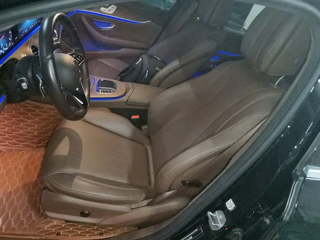 Mercedes-Benz E-Class 2023 E 300 L Fashion фото 8