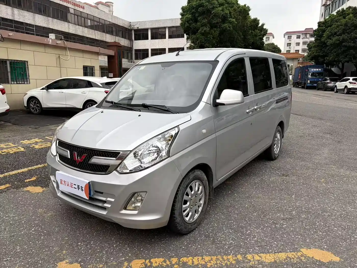 Wuling Motors Wuling Rongguang V 2019 2019 1.5L Standard China VI LAR