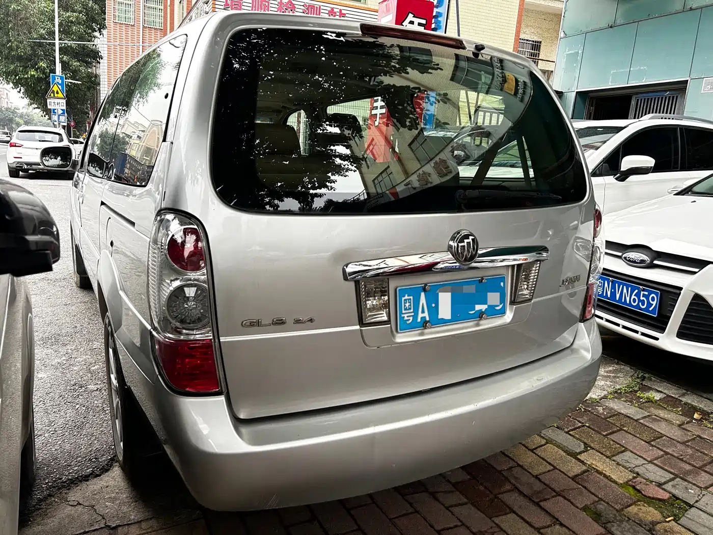 Buick GL8 2013 2.4L Classic фото 4