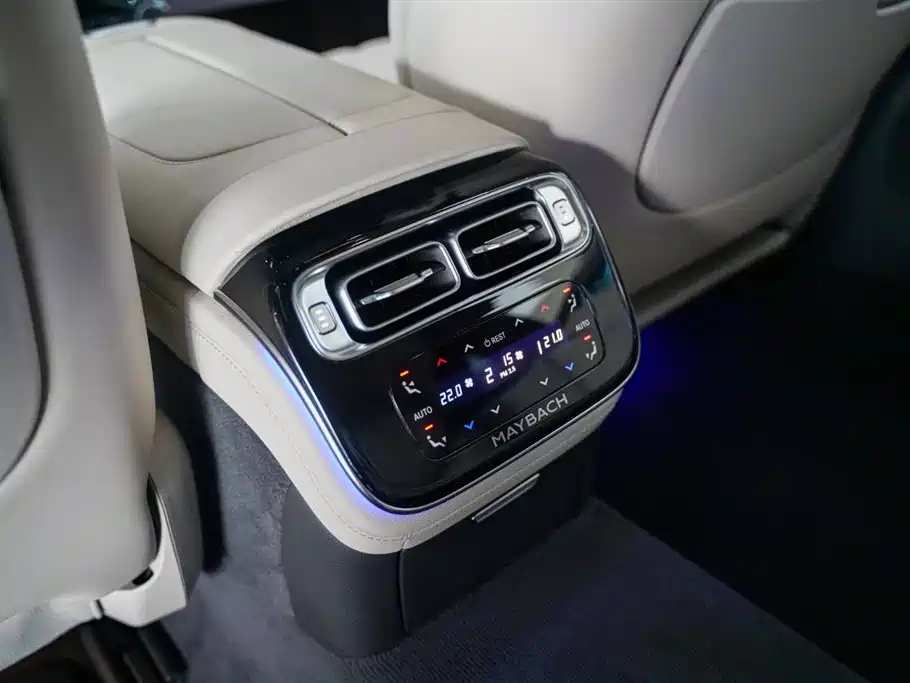Mercedes-Benz Maybach S-Class 2022 S 480 4MATIC Intelligent Premium Special Edition фото 14