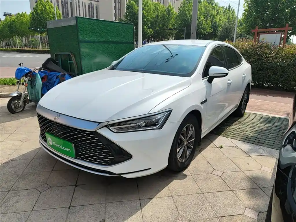 BYD Qin PLUS 2021 DM-i 55KM Premium