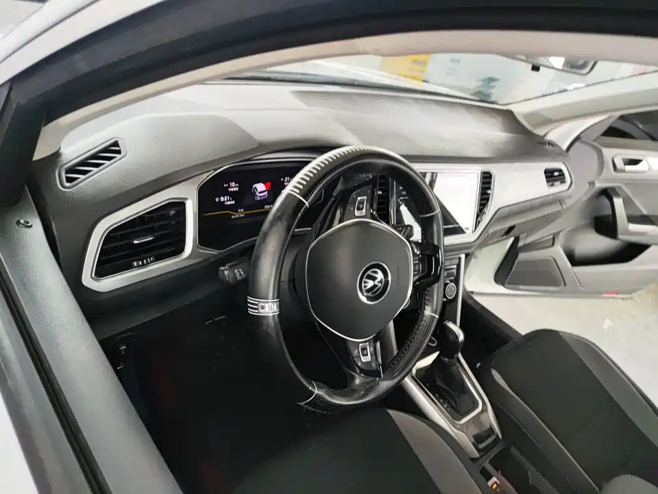 Volkswagen T-ROC 2022 280TSI DSG 2WD Elite PLUS фото 7