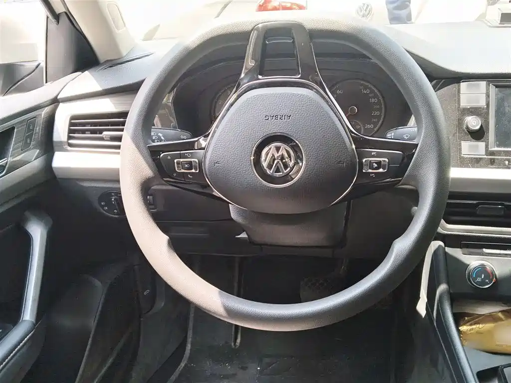 Volkswagen Lavida 2019 280TSI DSG Comfort Edition China VI фото 3