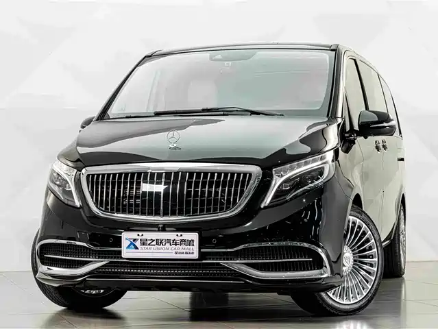 Mercedes-Benz V-Class 2020 V 260 Navigator Edition — фото 3