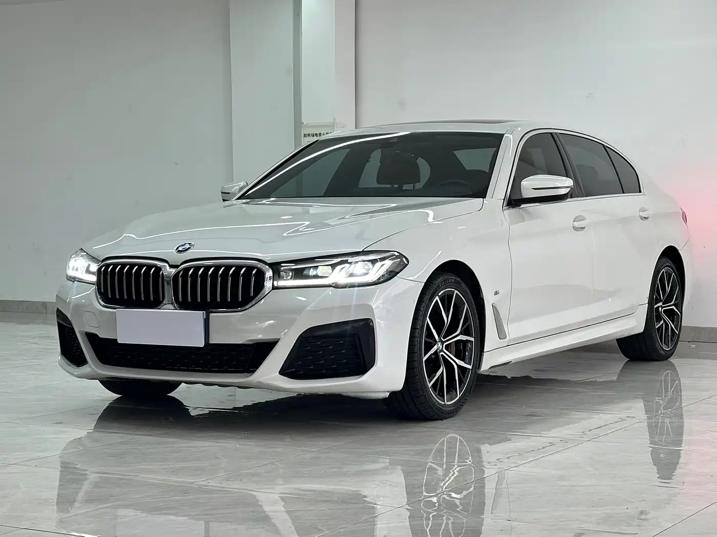 BMW 5 Series 2022 530Li Exclusive M Sport Package
