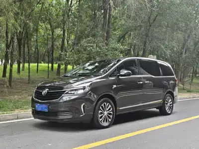 Buick GL8
