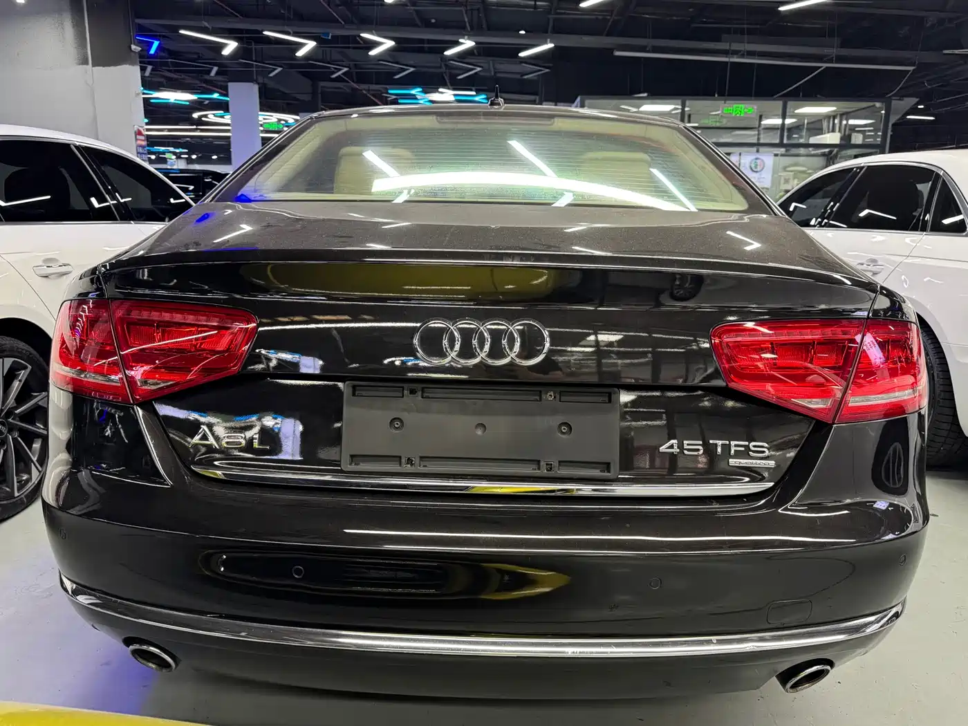 Audi A8 2013 A8L 45 TFSI quattro Luxury фото 20