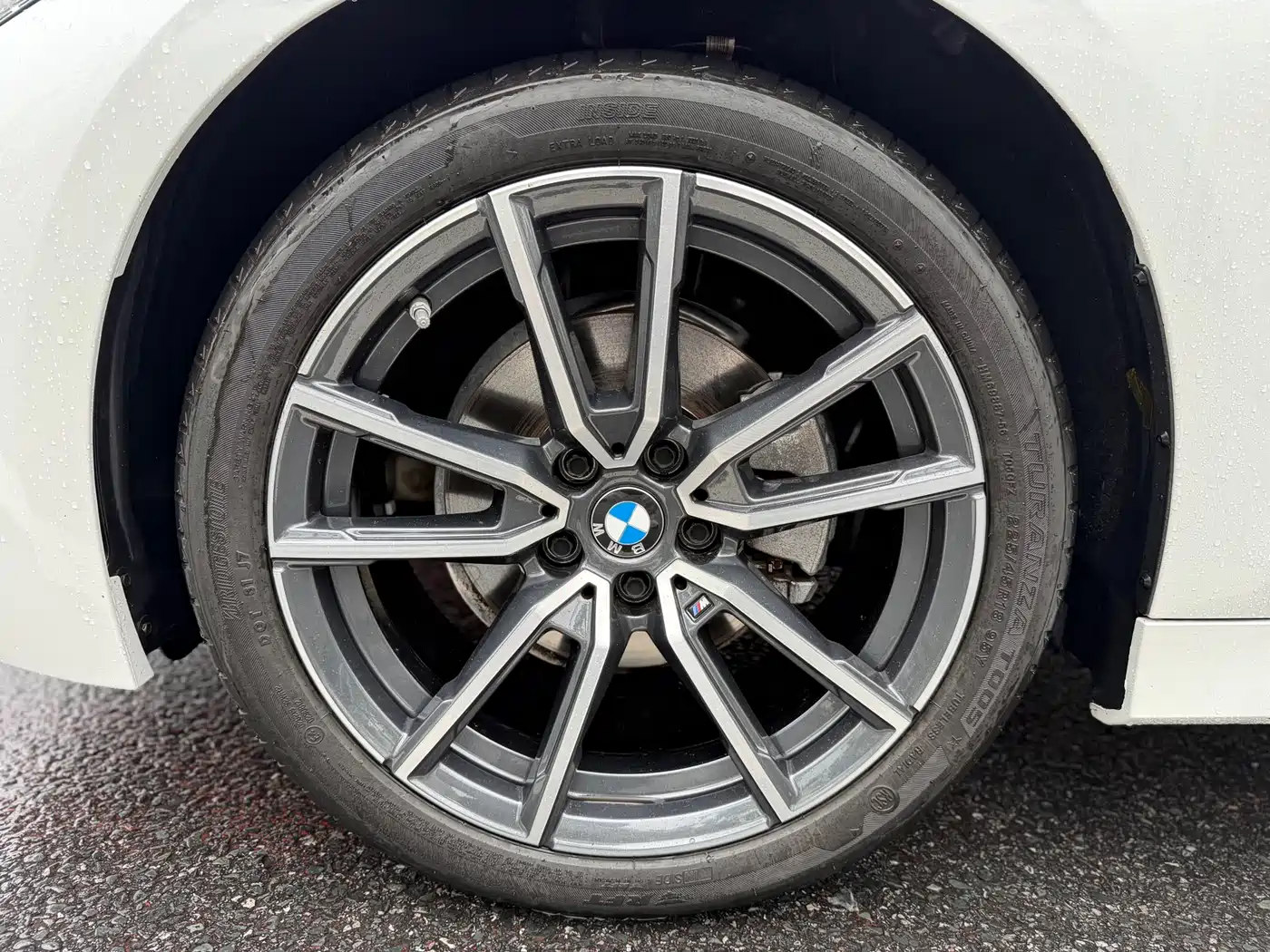 BMW 3 Series 2023 320i M Sport Package фото 15