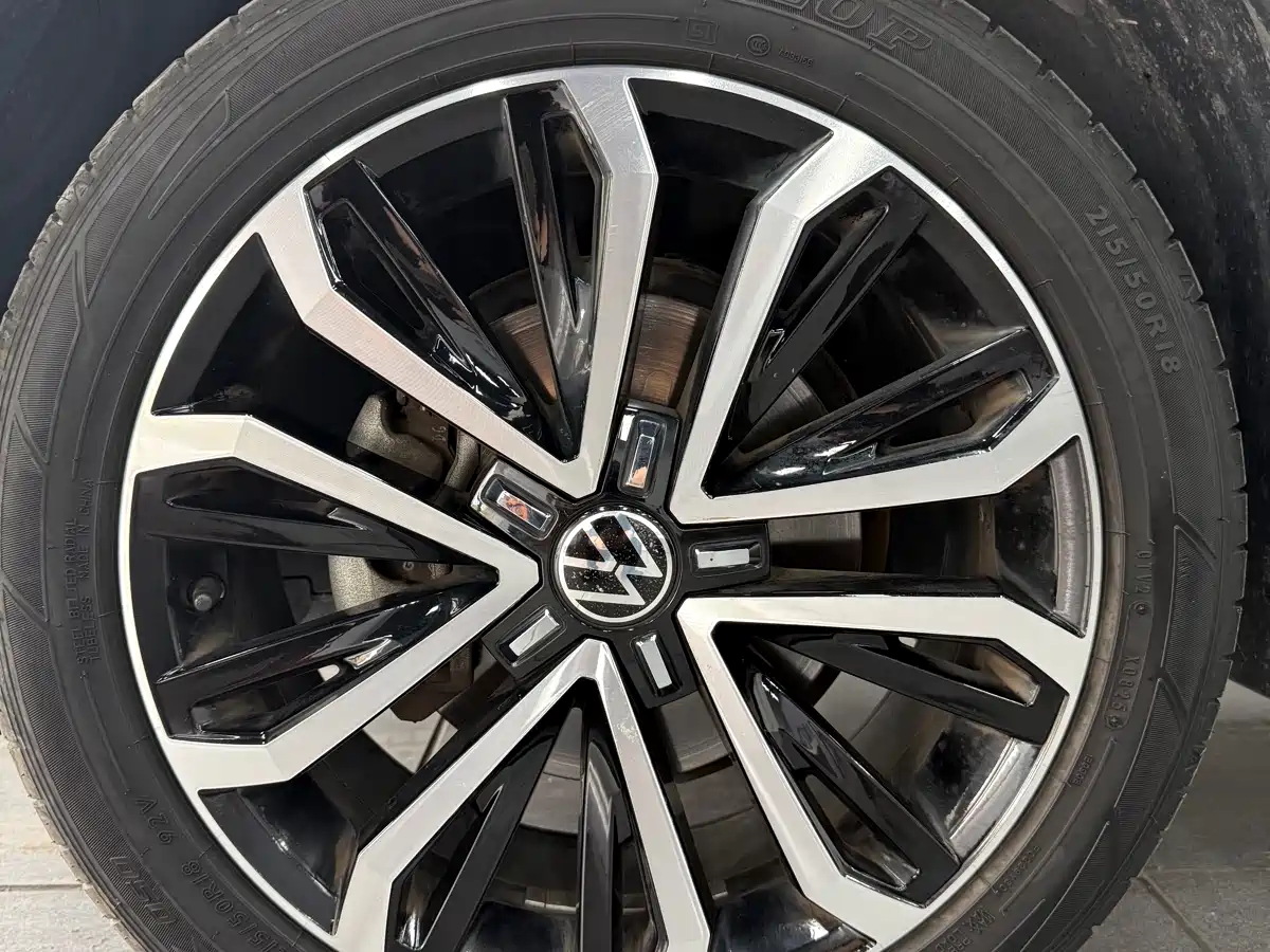 Volkswagen T-ROC 2022 280TSI DSG 2WD Comfort PLUS фото 7