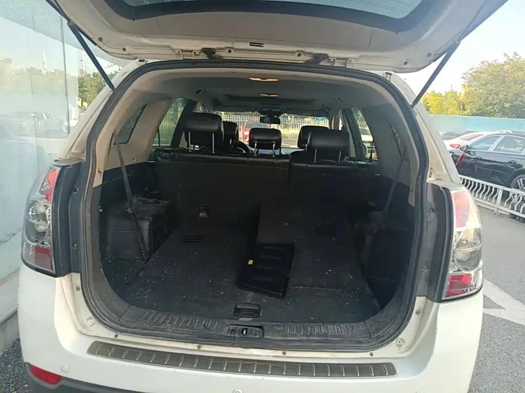 Chevrolet Captiva 2020 2017 2.4L 2WD Urban Edition 7-Seater