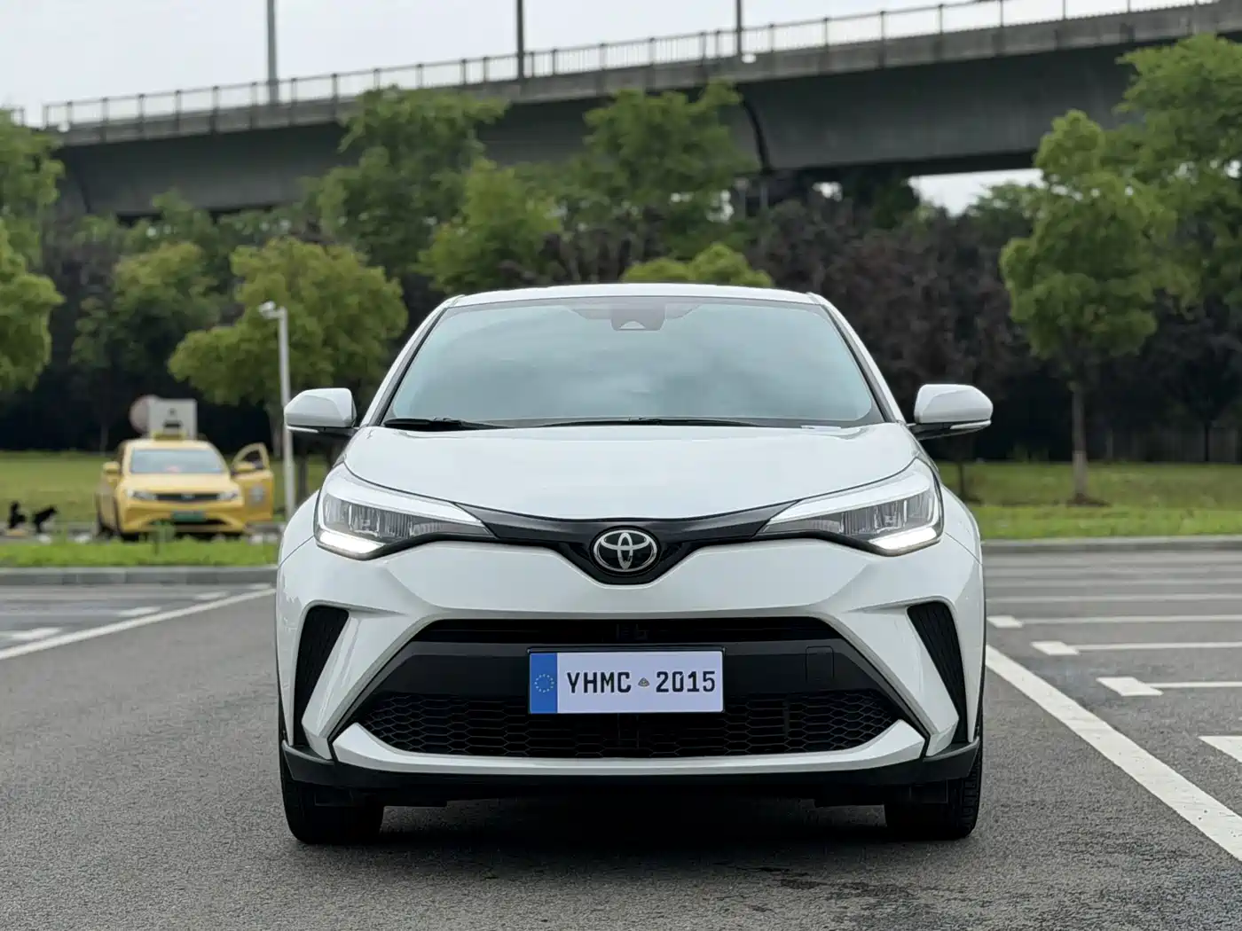 Toyota C-HR 2023 2022 2.0L Leading Edition