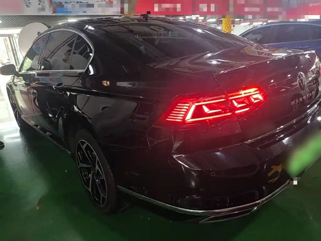 Volkswagen Magotan GTE Plug-in Hybrid 2022 GTE Luxury фото 5