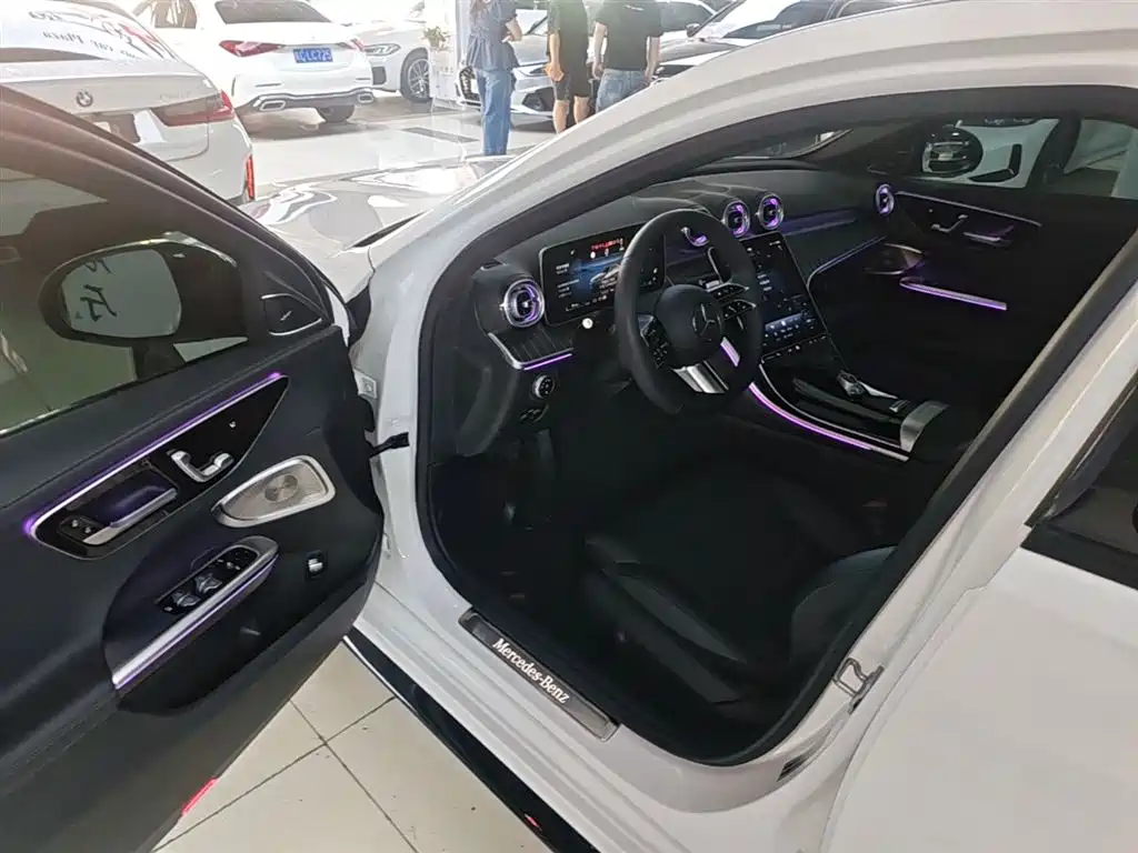 Mercedes-Benz C-Class 2025 C 260 L Night Sport Edition фото 16