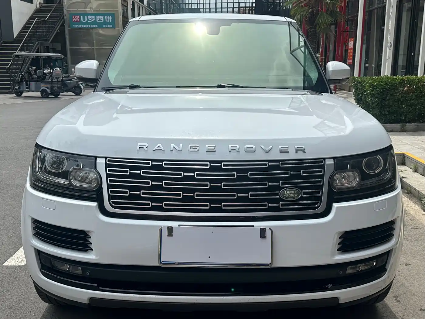 Фото 2 - Land Rover Range Rover