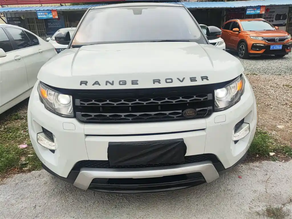 Land Rover Range Rover Evoque (Import) 2014 2.0T 5-door Brilliance Sport фото 3