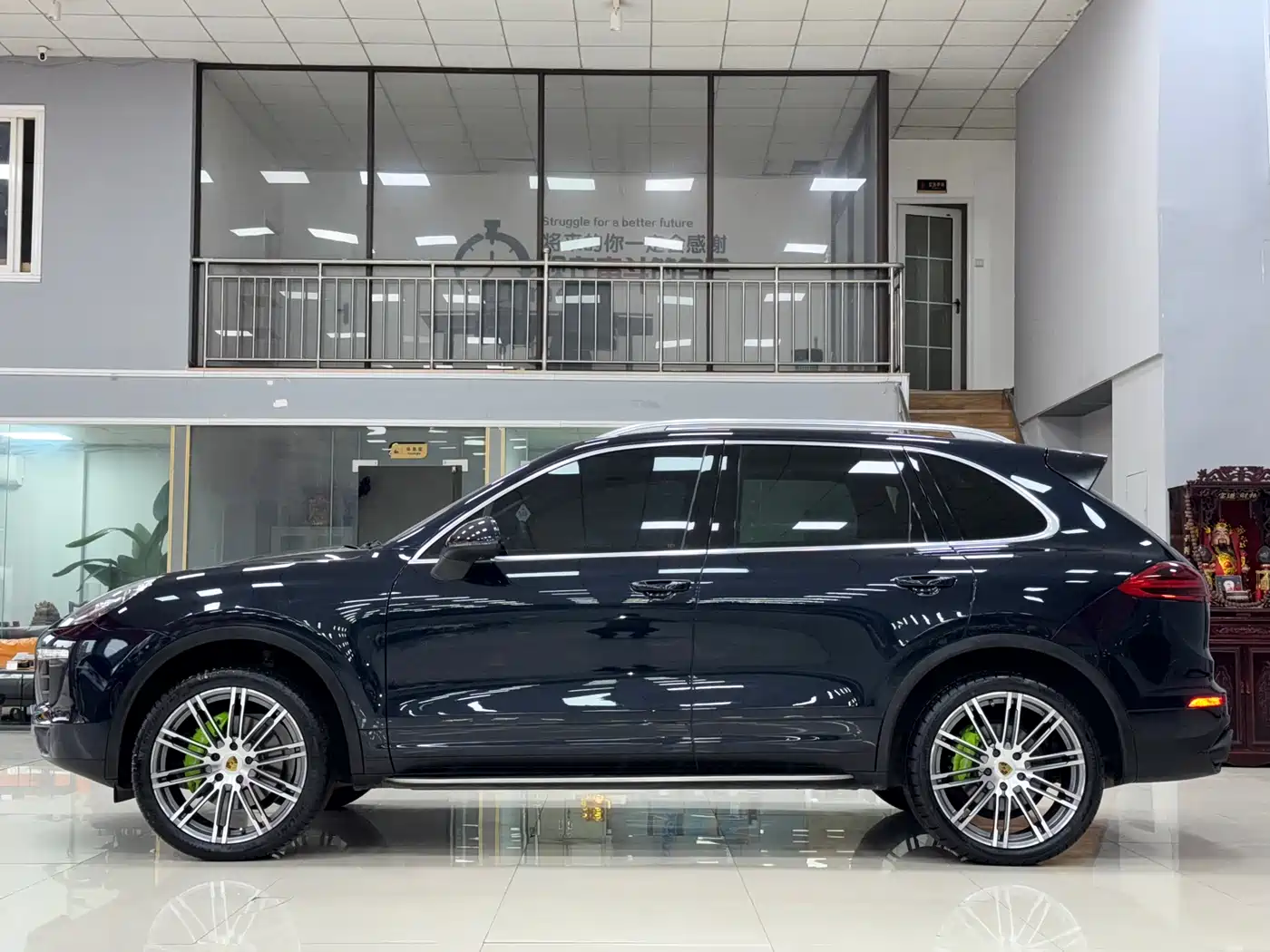 Porsche Cayenne 2016 Cayenne 3.0T фото 3