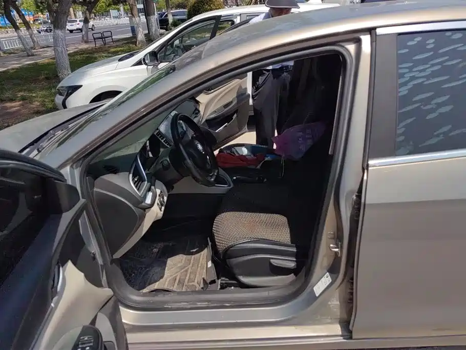 Buick Excelle 2018 15T DCT Progressive (China V) фото 9