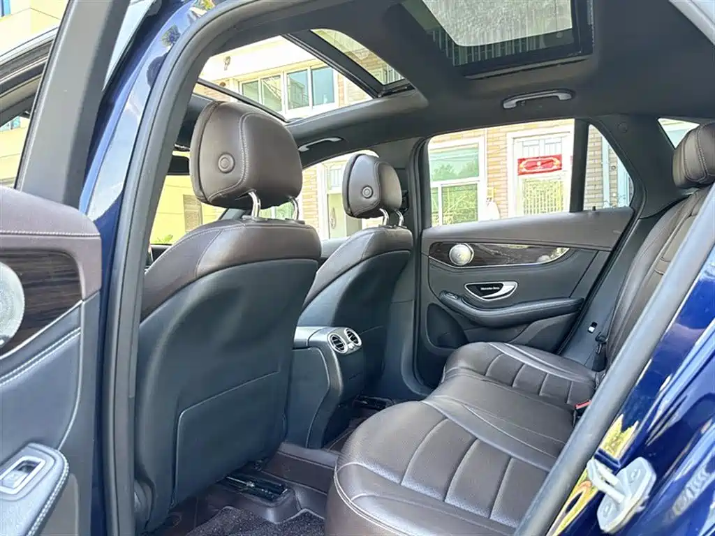 Mercedes-Benz GLC 2016 GLC 260 4MATIC Luxury фото 11