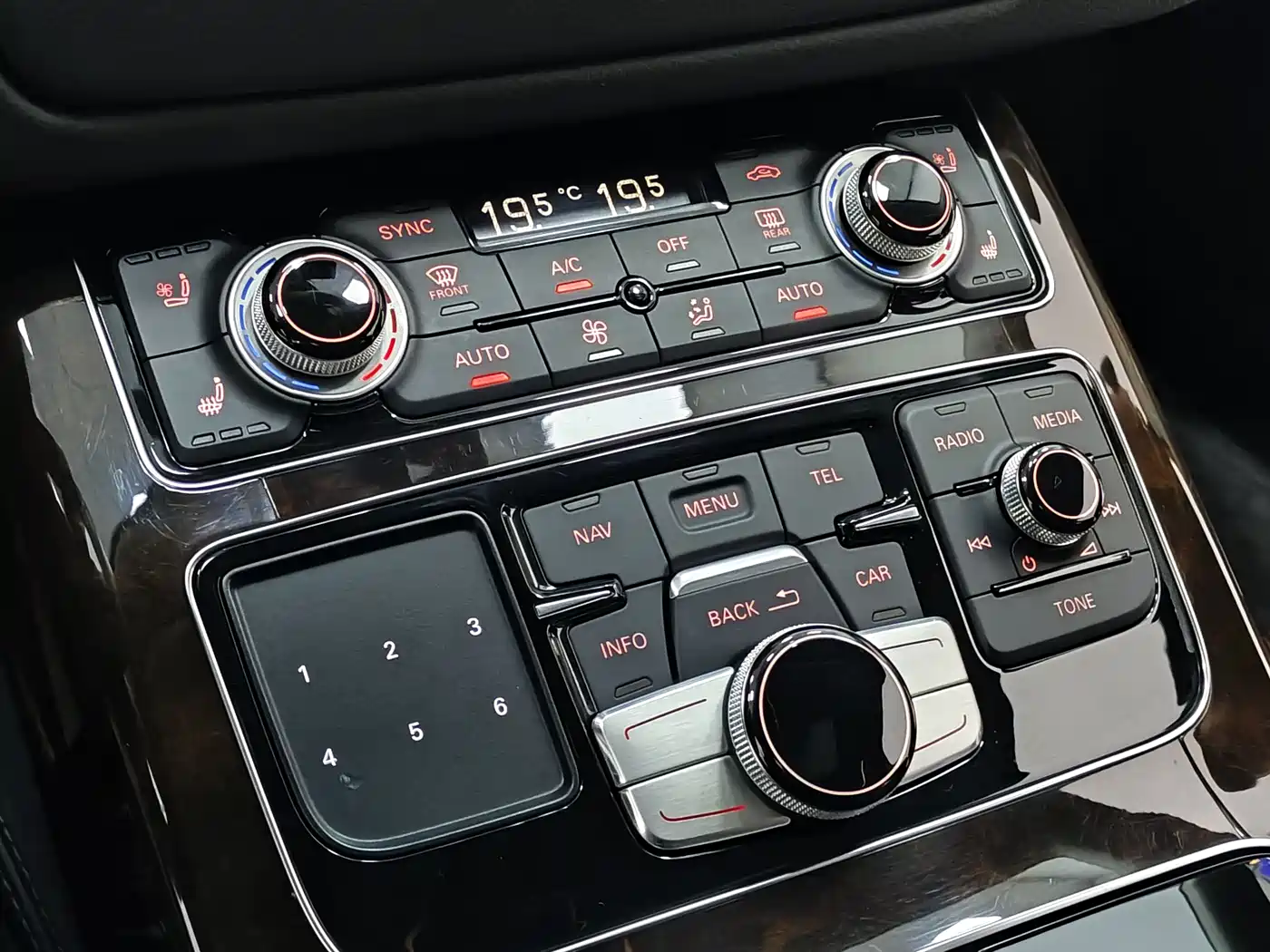 Audi A8 2017 A8L 45 TFSI quattro Luxury фото 14