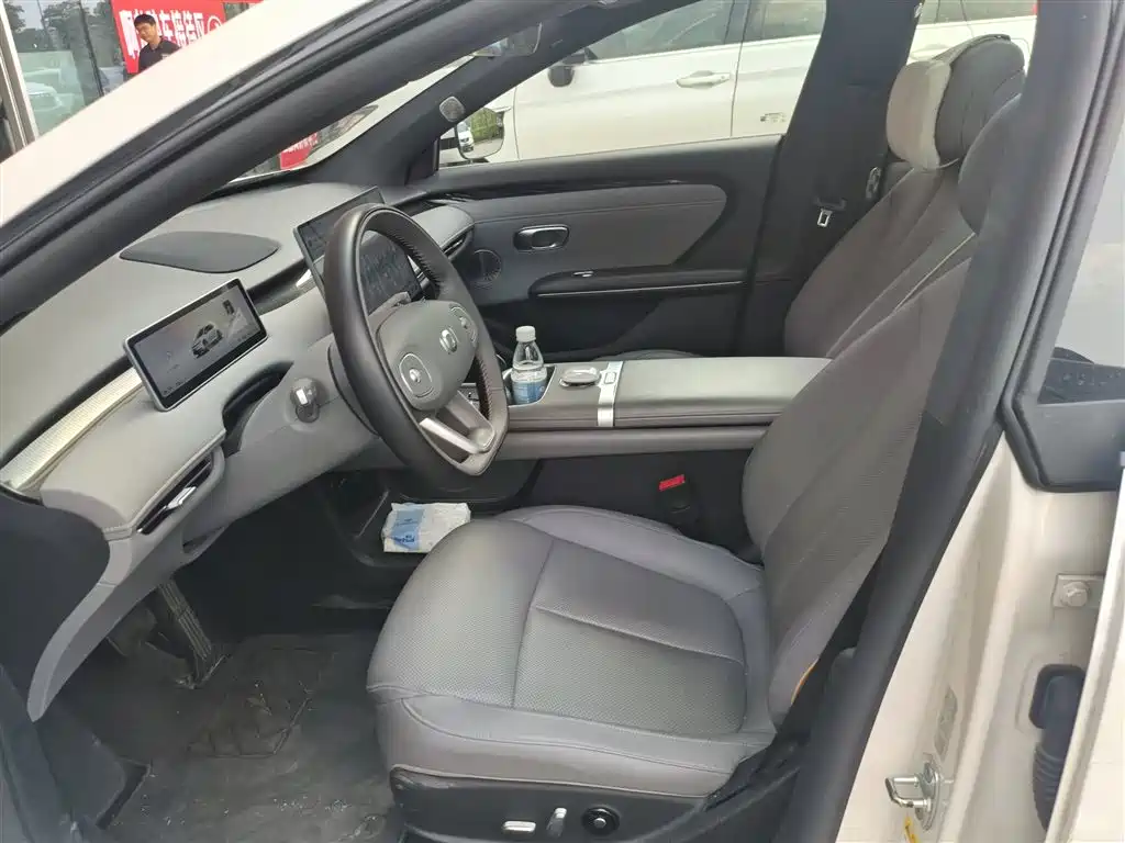 Фото 4 - Changan Qiyuan A06