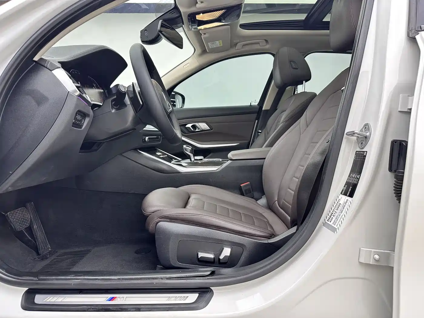 BMW 3 Series 2020 325Li M Sport Black Night Package фото 14