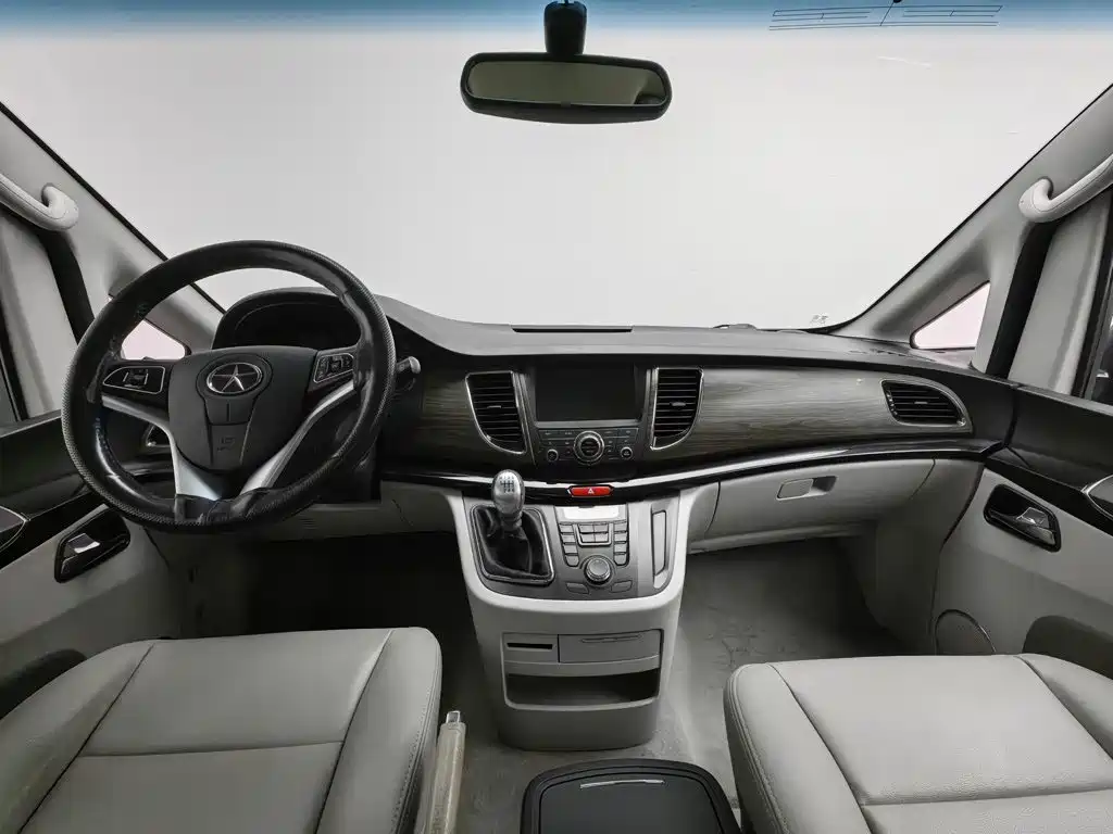 JAC Refine M5 2016 2014 Color Tour 2.0T Gasoline Manual Business